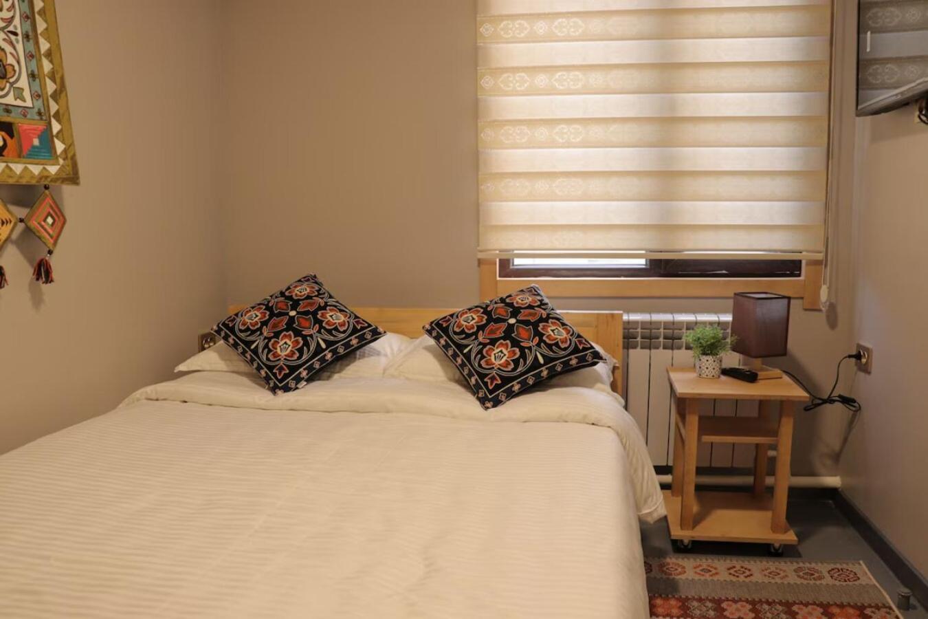 Salamat Hotel Biskek Kültér fotó